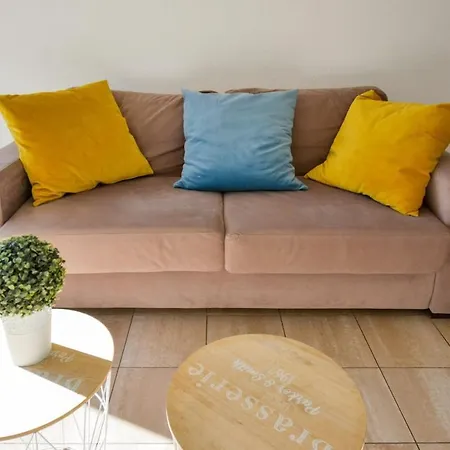 Port Marianne Avec Terrasse Et Parking Gratuit Apartment