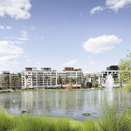 Port Marianne Avec Terrasse Et Parking Gratuit